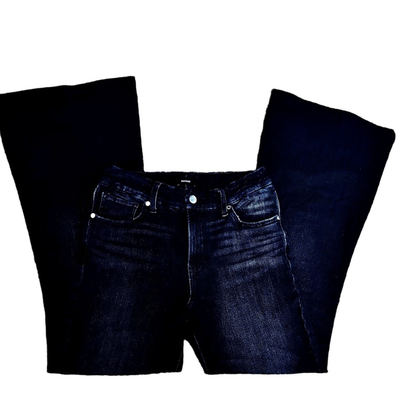EXPRESS Mid Rise Dark Wash
Blue 70’s Flare Jeans Flex Medium Short 6/8/10 NWT - Picture 6 of 16